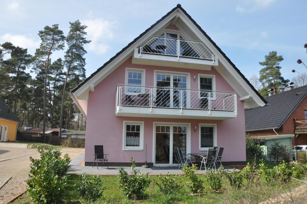 Ferienhaus Mueritzzauber / 1 Zimmer Dachgeschoss-Appartement Röbel Eksteriør billede